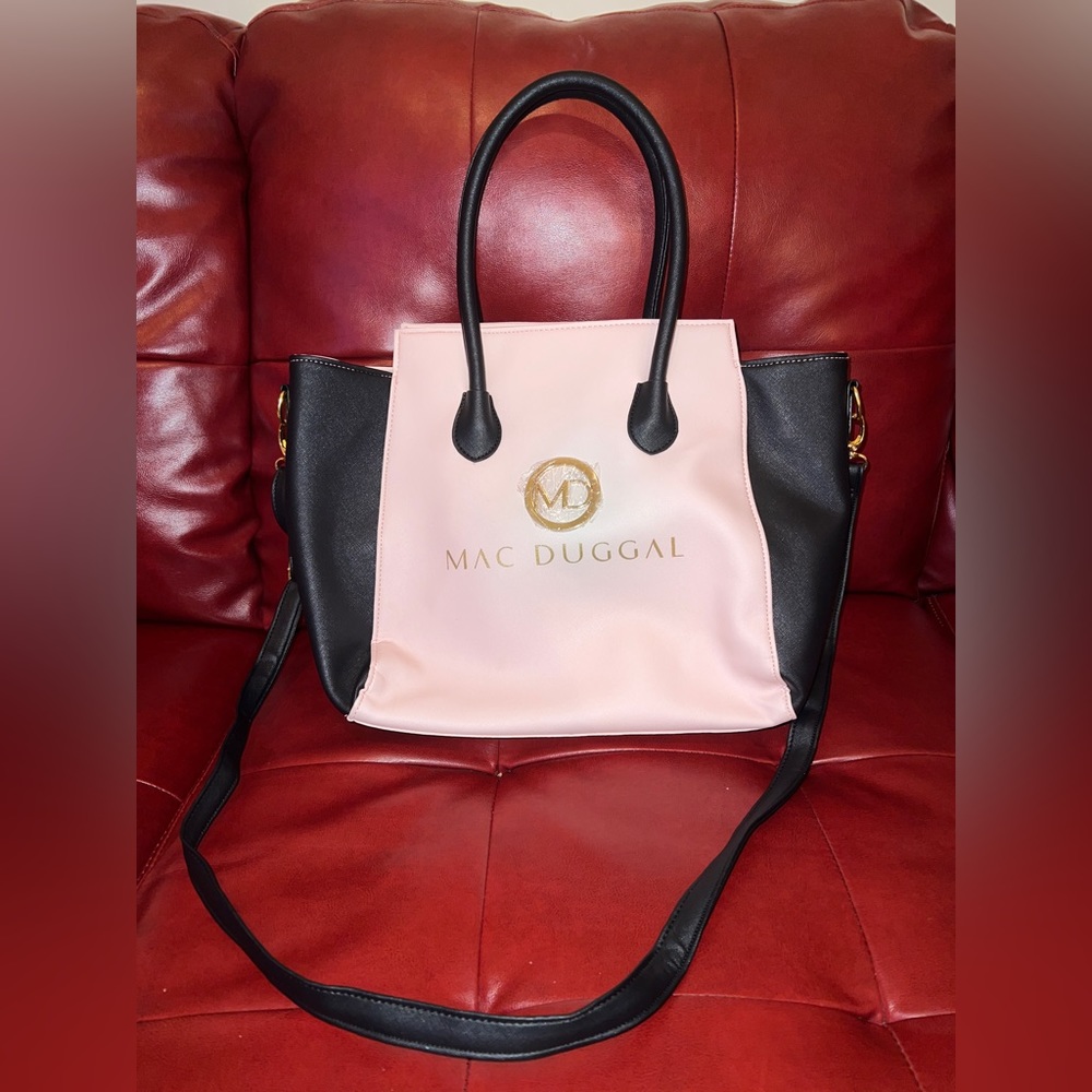 MAC DUGGAL NYFW 18 LIMITED EDITION DESIGNER PURSE